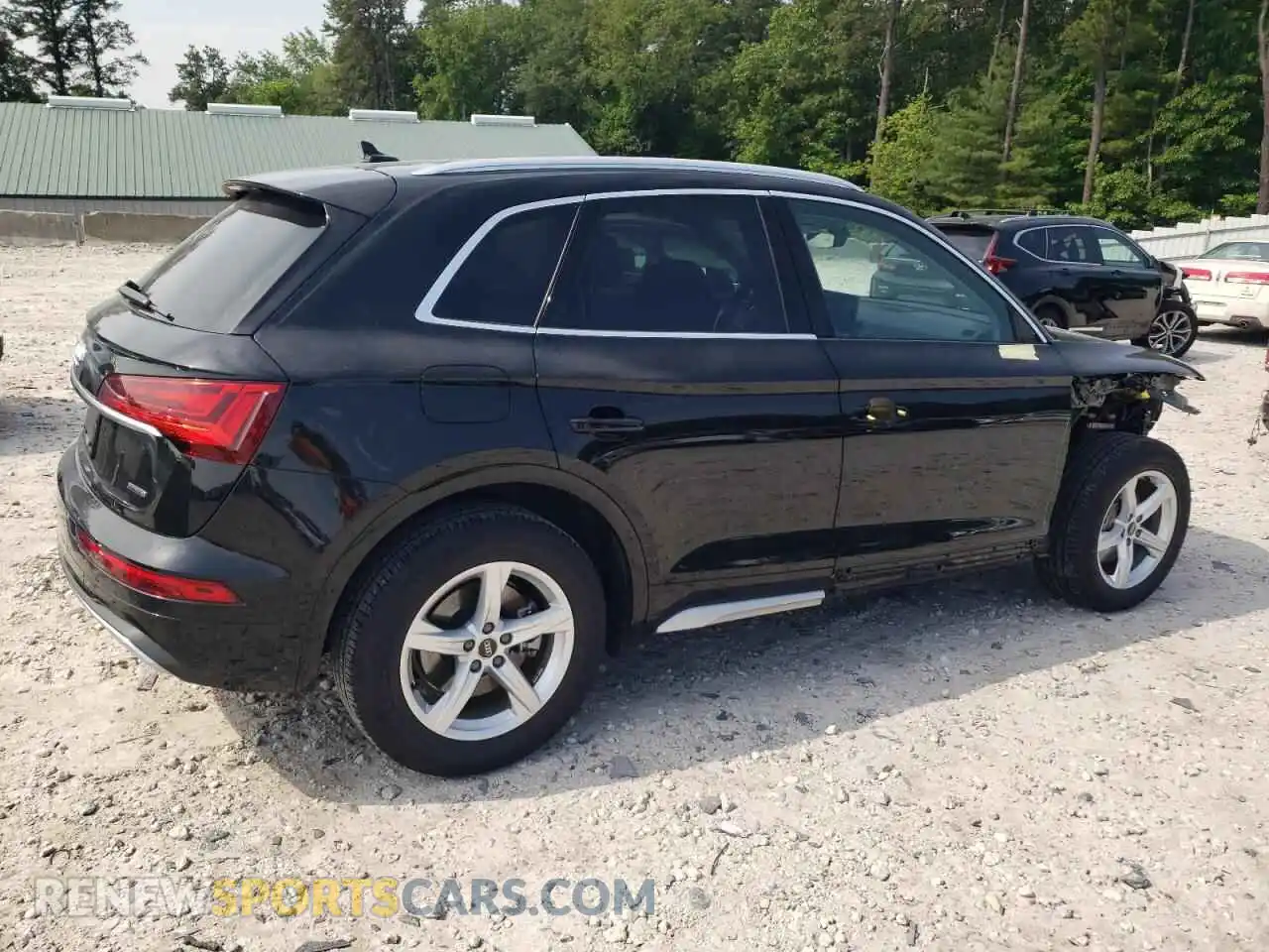 3 Photograph of a damaged car WA1AAAFY9M2043261 AUDI Q5 2021