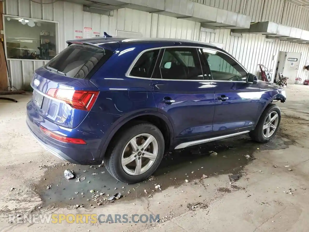 3 Photograph of a damaged car WA1AAAFY9M2055295 AUDI Q5 2021