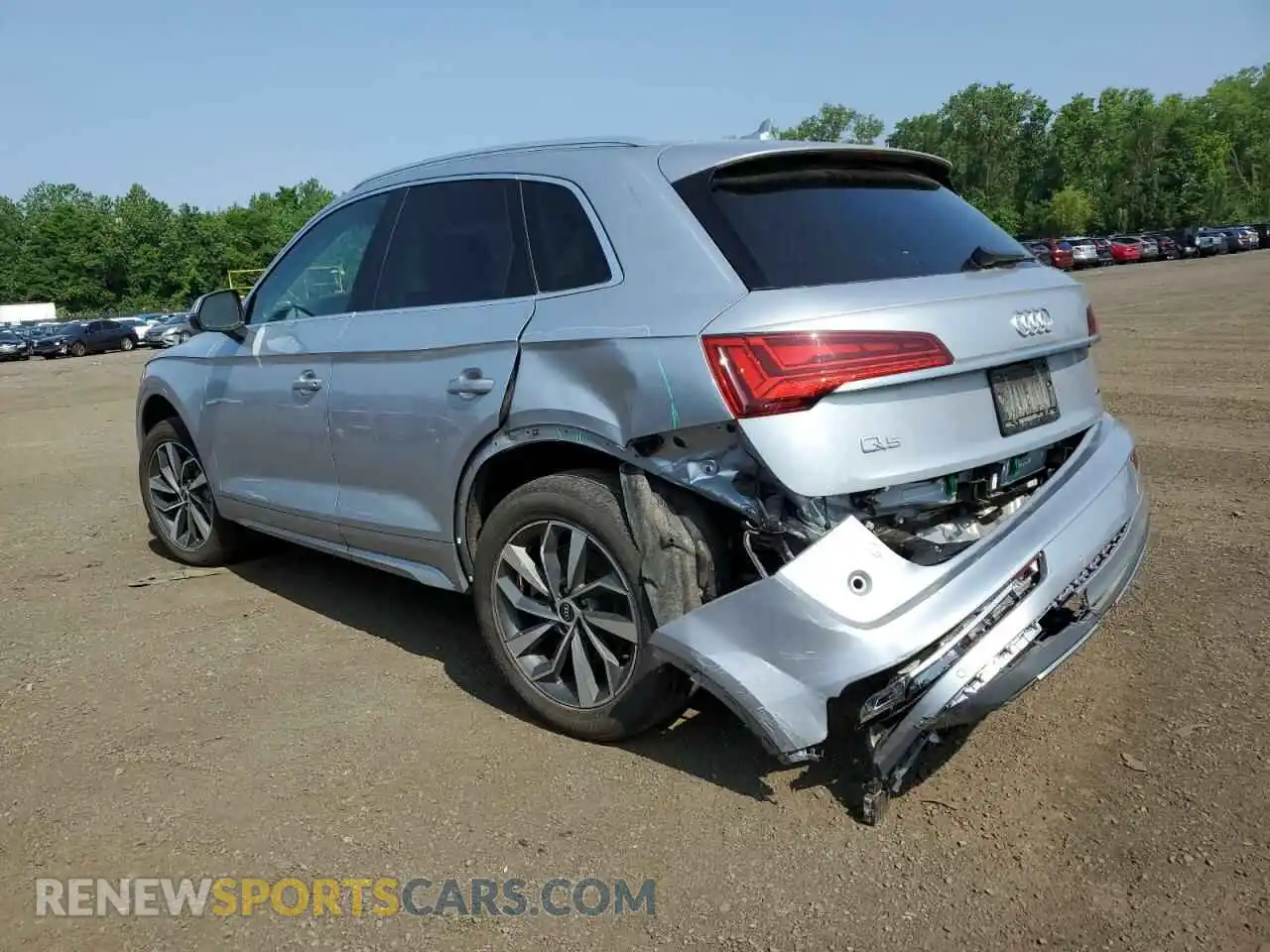 2 Photograph of a damaged car WA1AAAFY9M2073988 AUDI Q5 2021