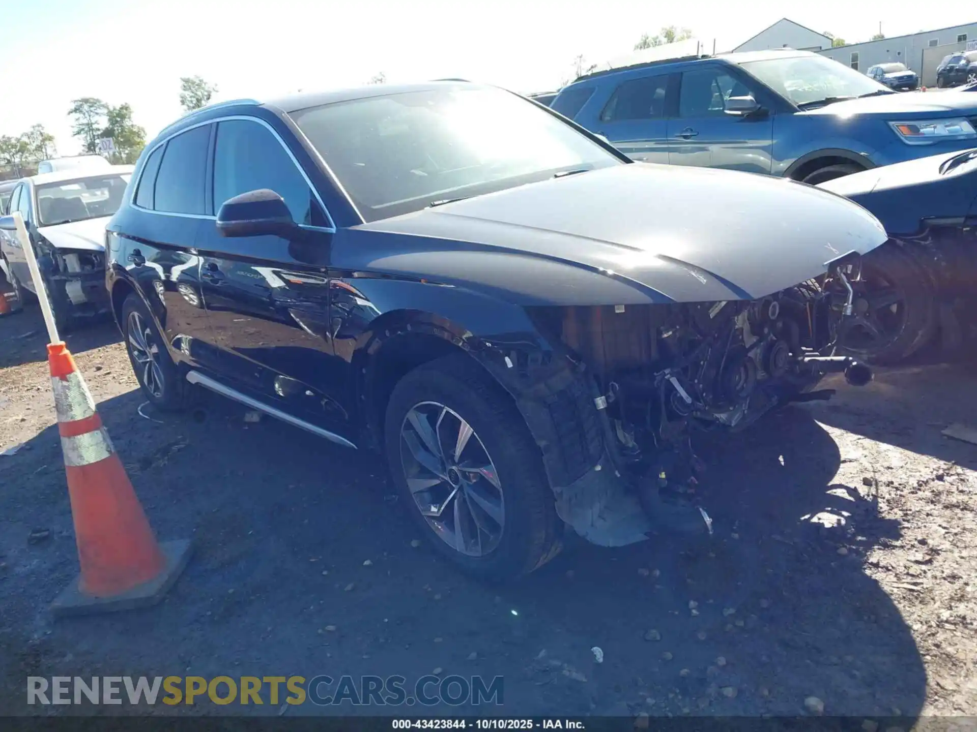 1 Photograph of a damaged car WA1AAAFY9M2090063 AUDI Q5 2021