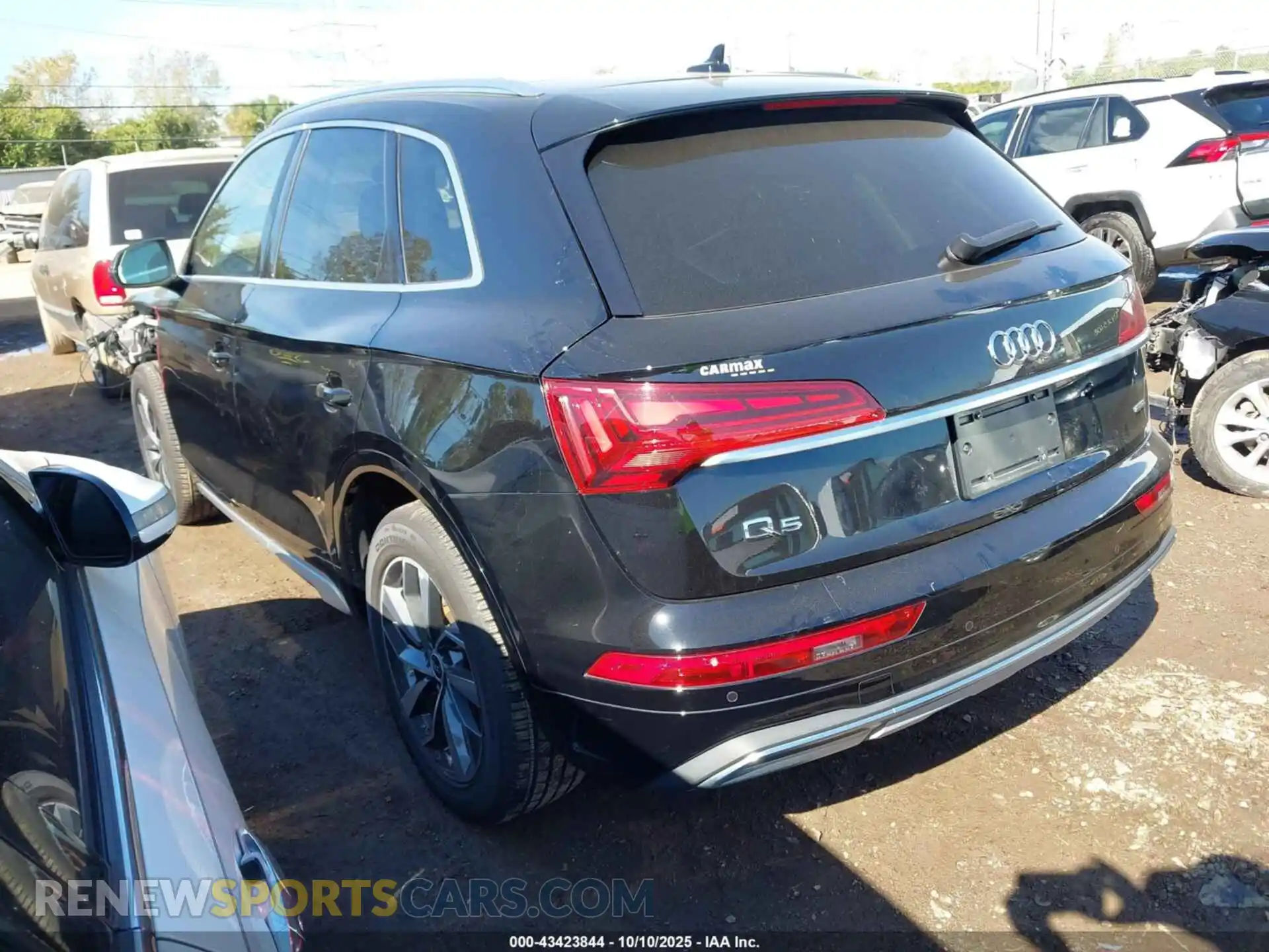 3 Photograph of a damaged car WA1AAAFY9M2090063 AUDI Q5 2021