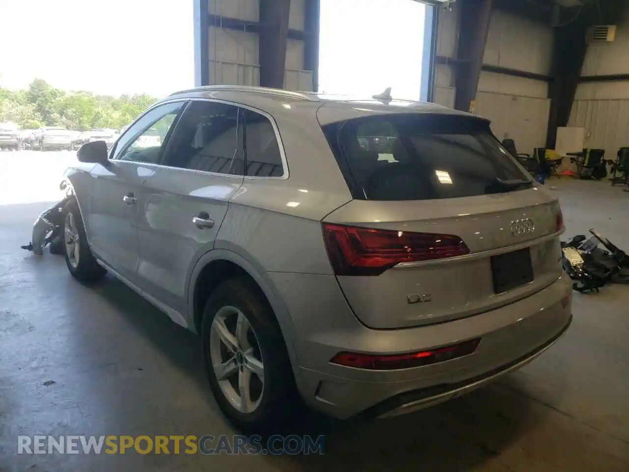 3 fotografías del automóvil dañado WA1AAAFY9M2098440 AUDI Q5 2021