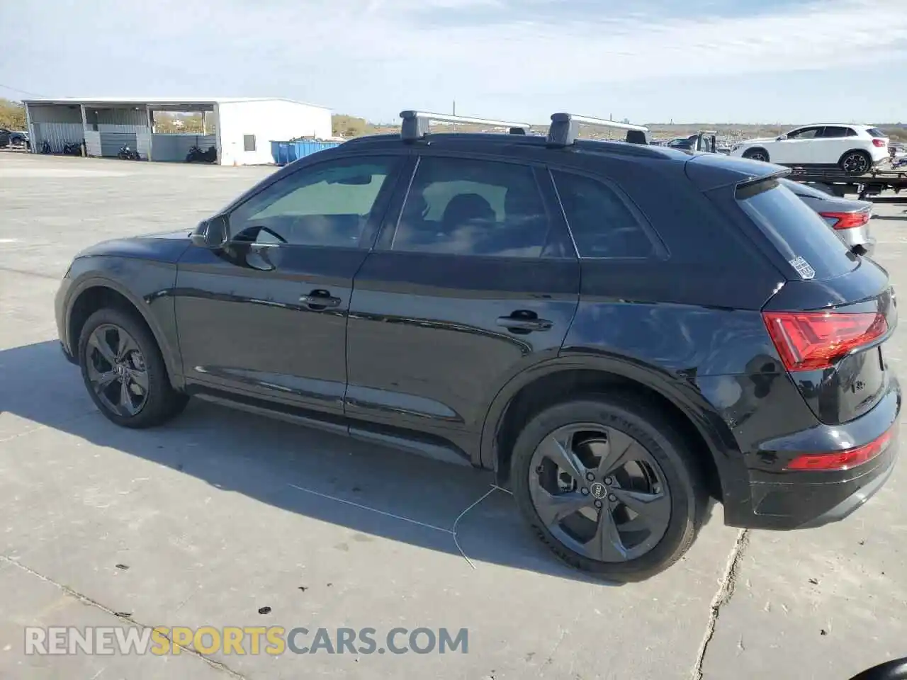 2 Photograph of a damaged car WA1AAAFYXM2004193 AUDI Q5 2021