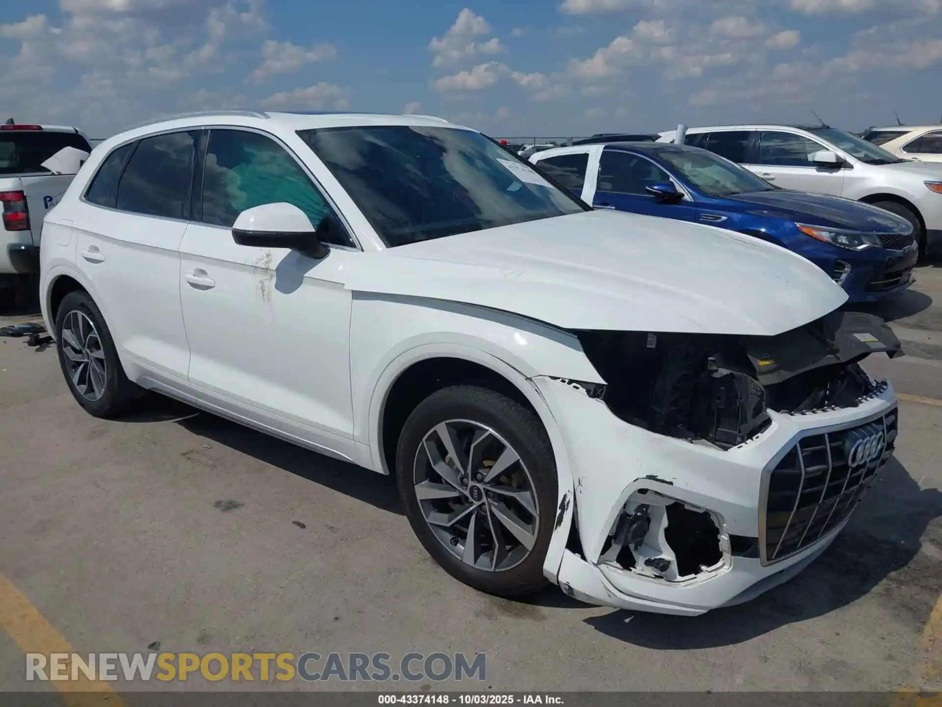 1 Photograph of a damaged car WA1AAAFYXM2049859 AUDI Q5 2021