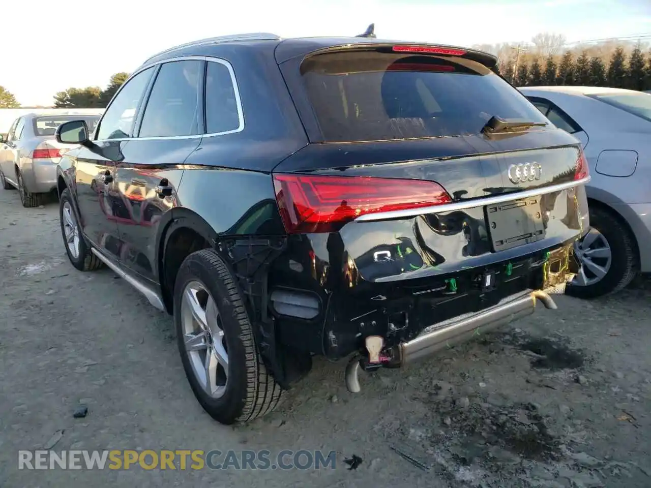 3 Photograph of a damaged car WA1AAAFYXM2089701 AUDI Q5 2021