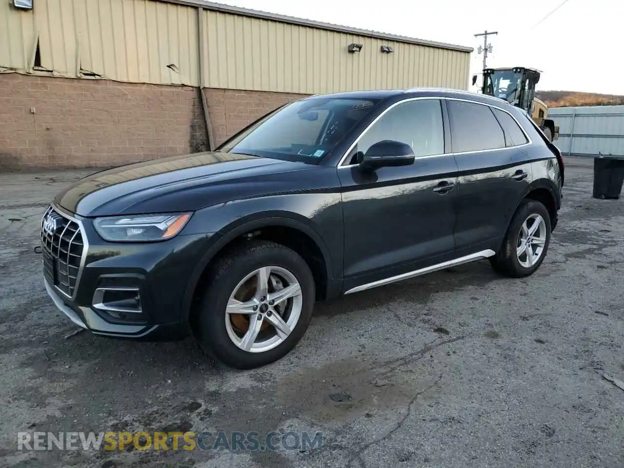 1 Photograph of a damaged car WA1AAAFYXM2112992 AUDI Q5 2021