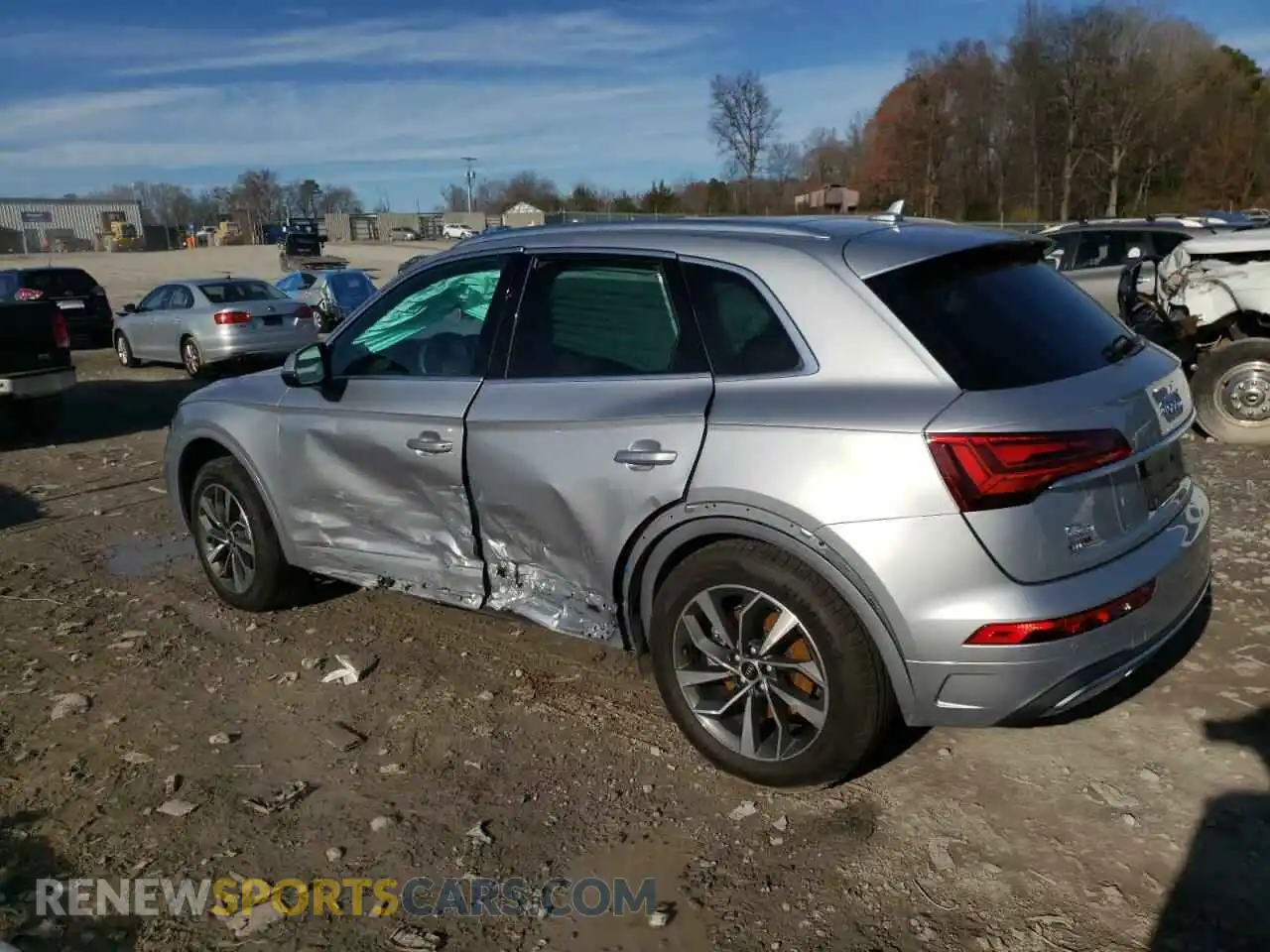 2 Photograph of a damaged car WA1AABFYXM2049592 AUDI Q5 2021