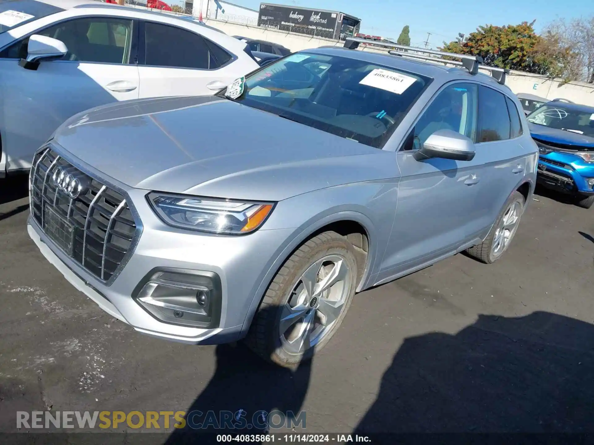 2 Photograph of a damaged car WA1BAAFY0M2026112 AUDI Q5 2021