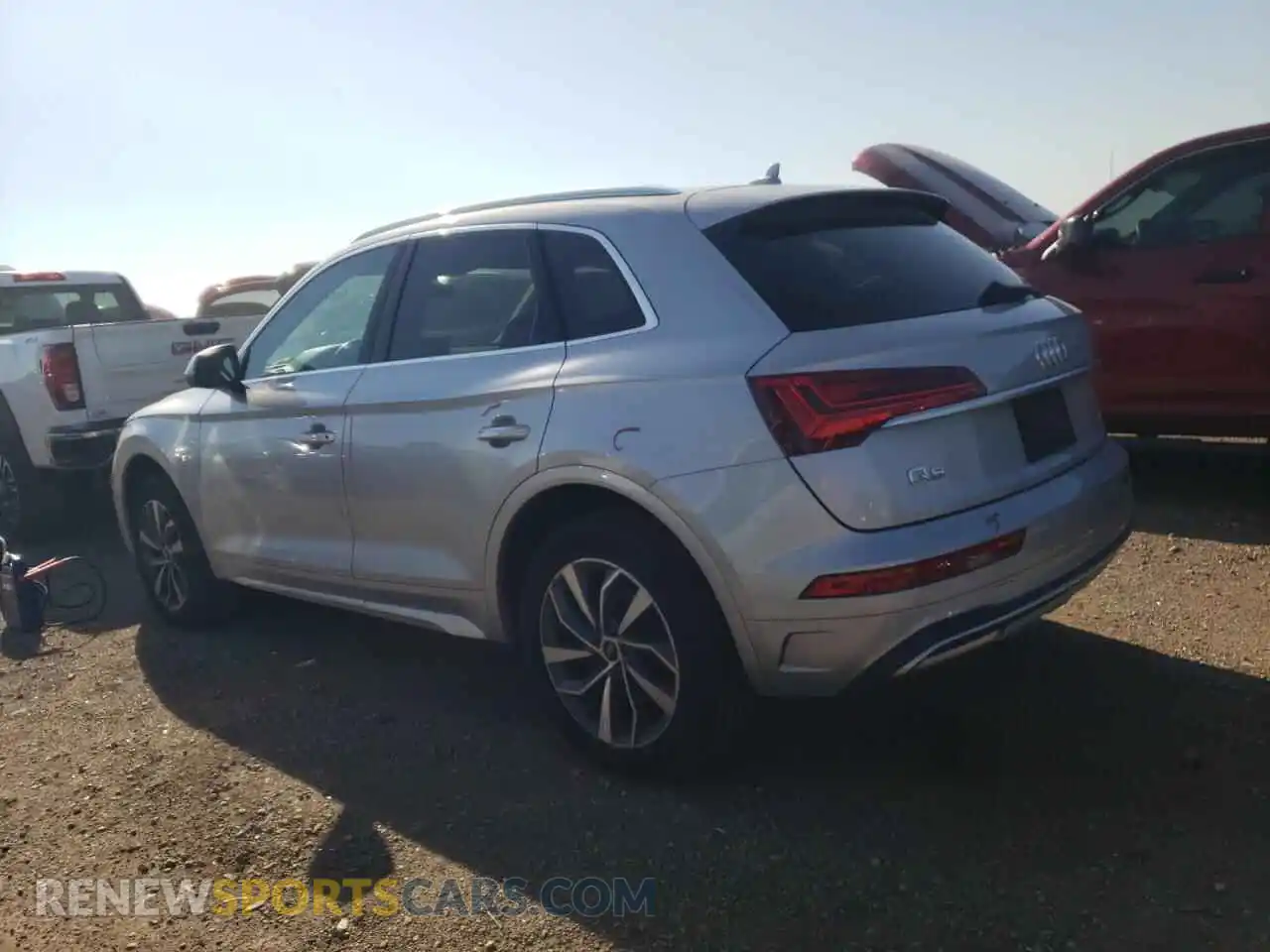 2 Photograph of a damaged car WA1BAAFY0M2048613 AUDI Q5 2021