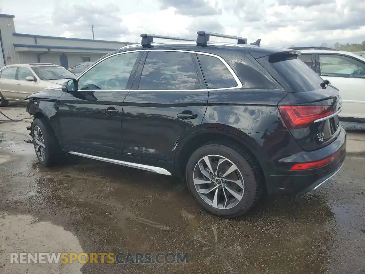 2 Photograph of a damaged car WA1BAAFY0M2127487 AUDI Q5 2021