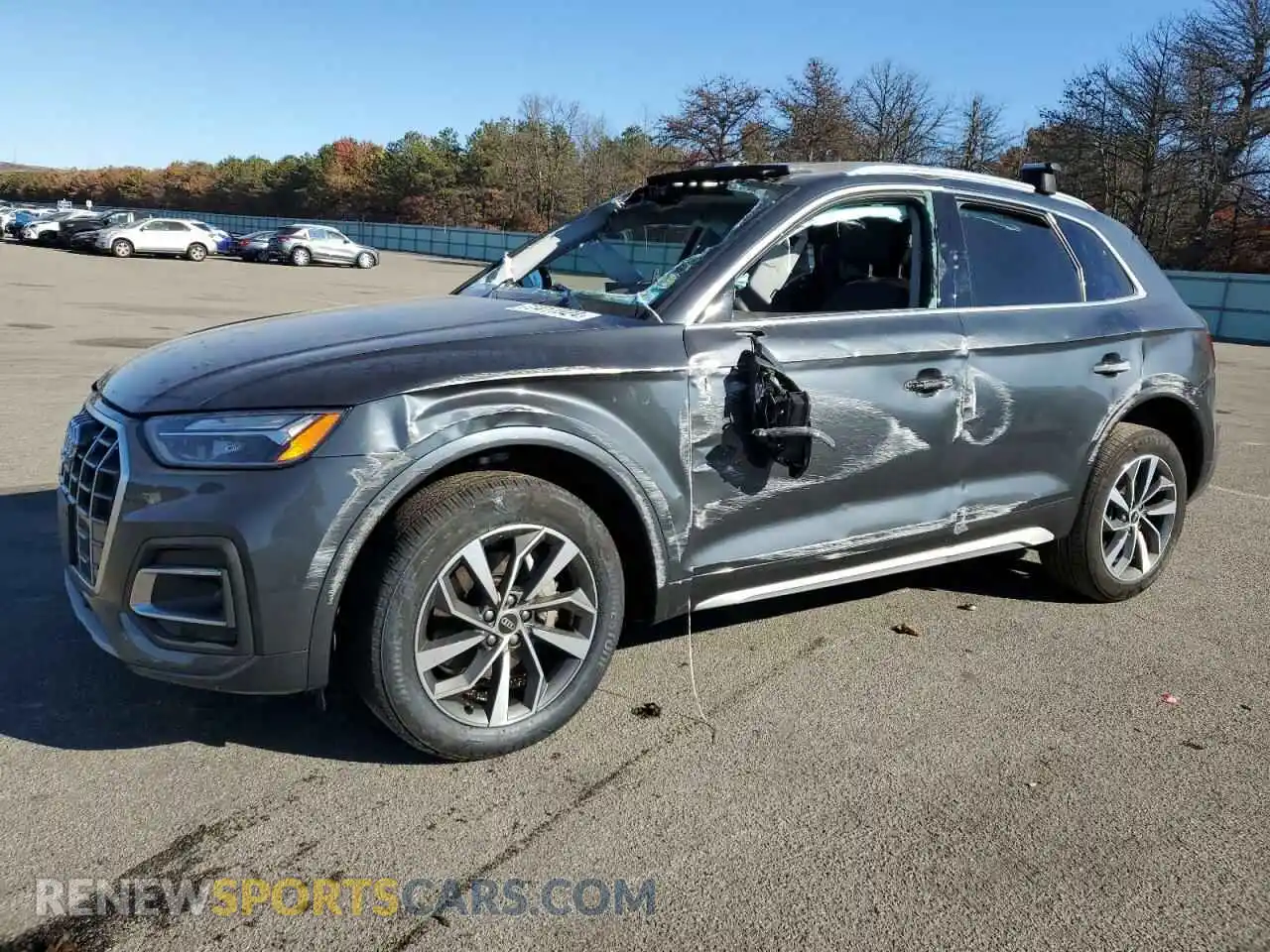 1 Photograph of a damaged car WA1BAAFY0M2135542 AUDI Q5 2021