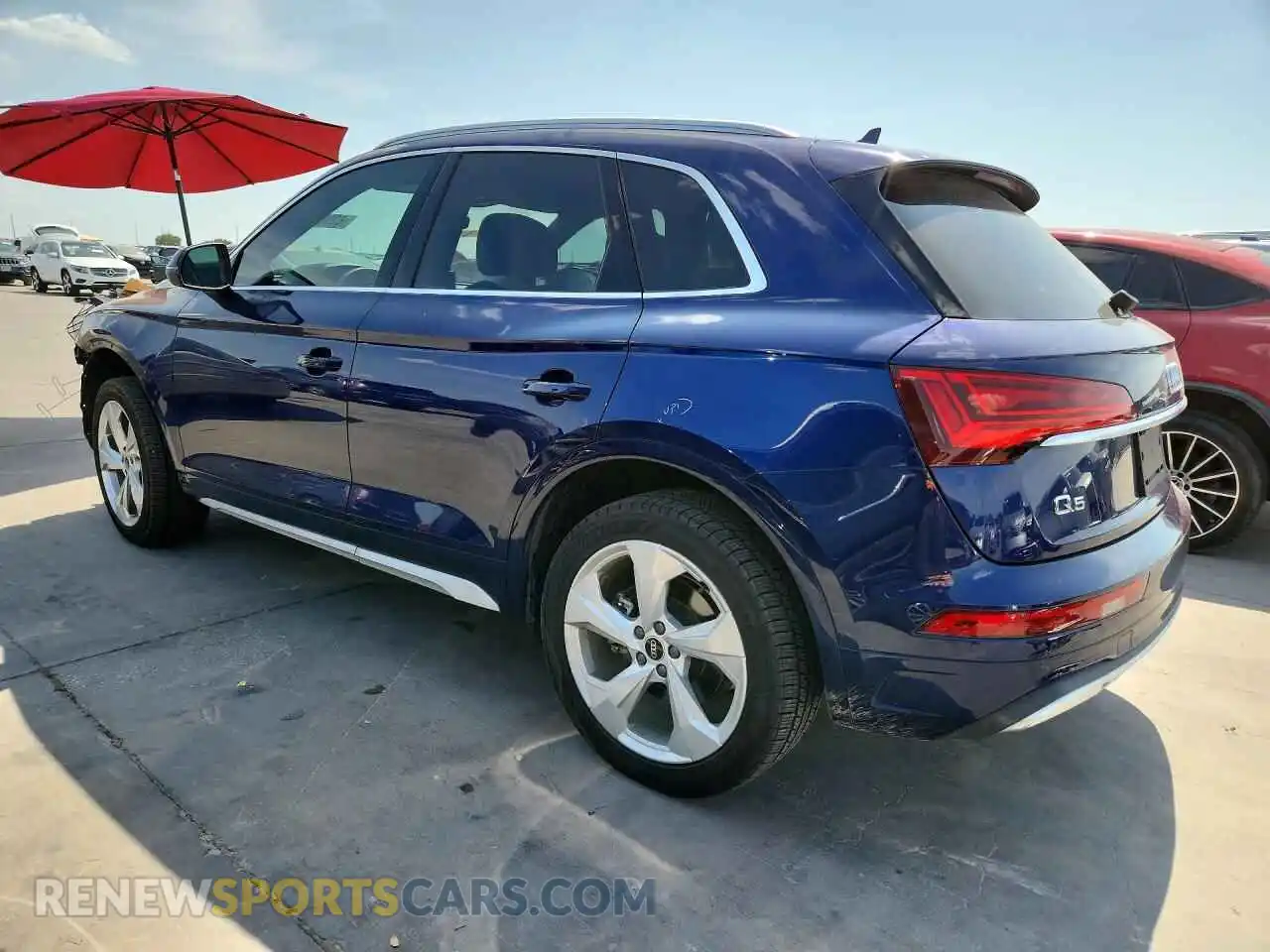 2 Photograph of a damaged car WA1BAAFY1M2027608 AUDI Q5 2021