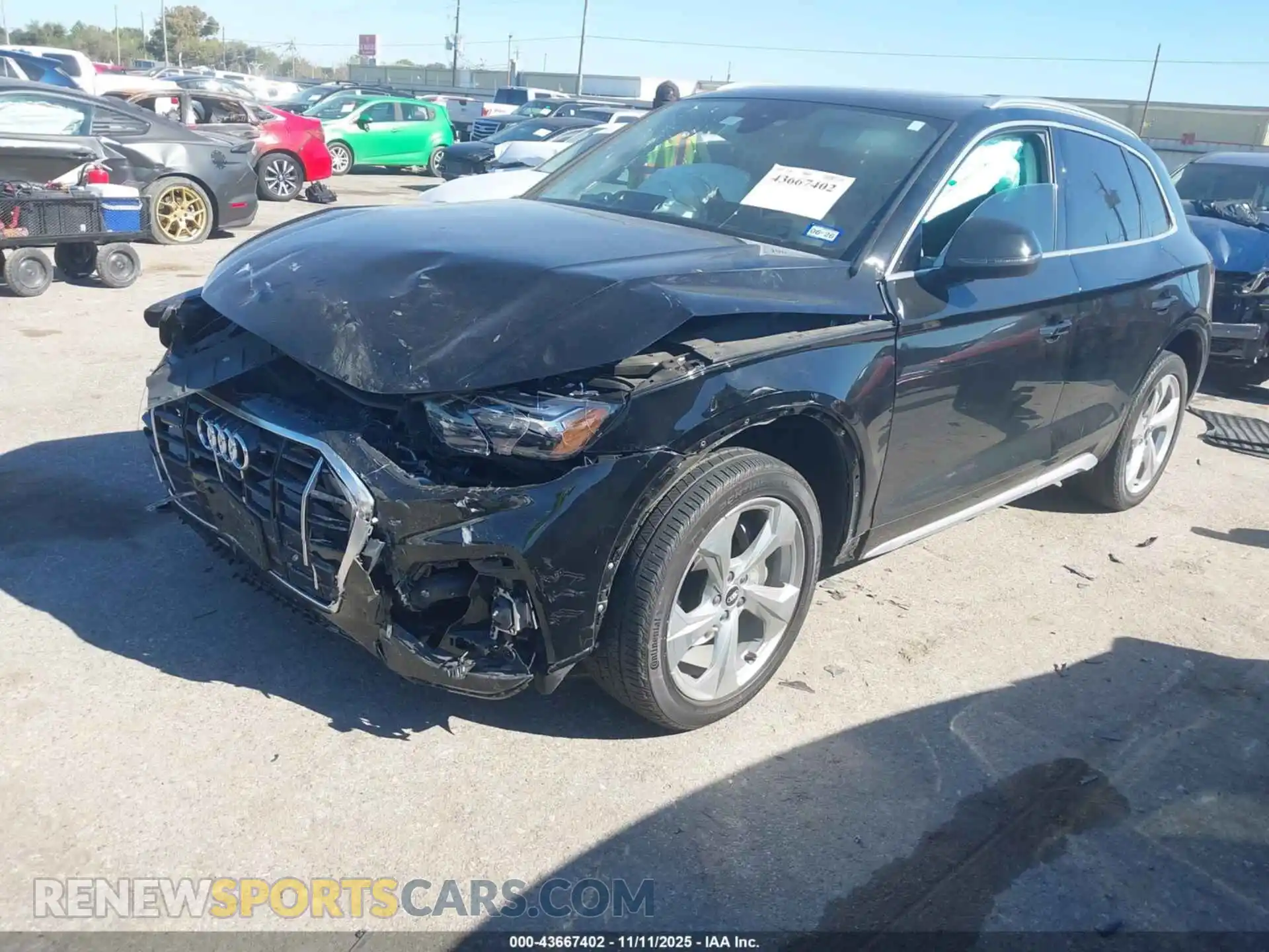 2 Photograph of a damaged car WA1BAAFY1M2104798 AUDI Q5 2021