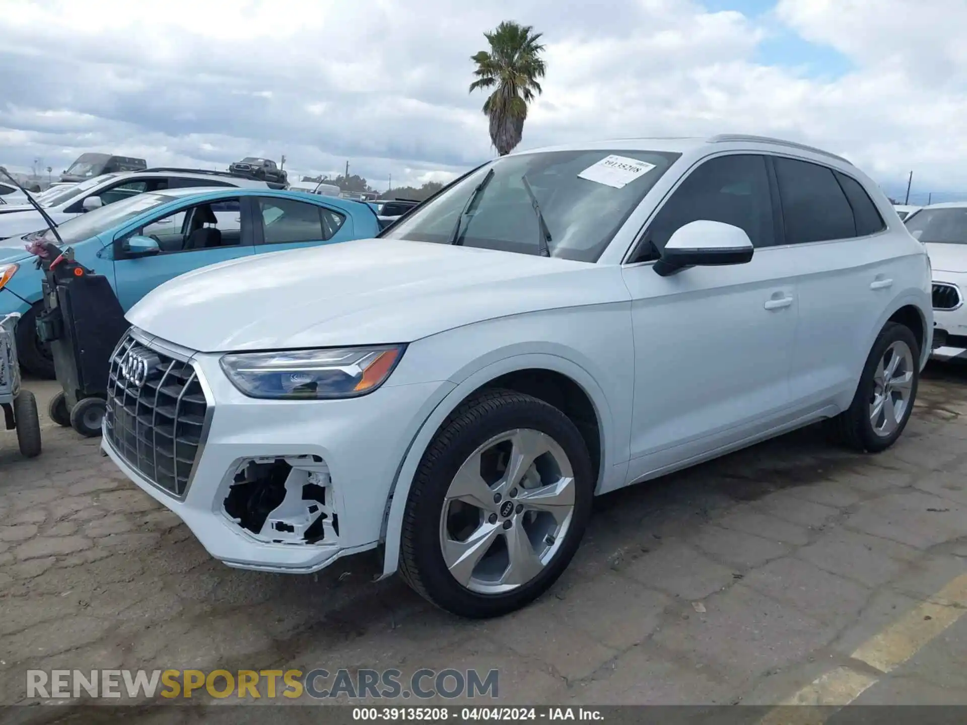 2 Photograph of a damaged car WA1BAAFY1M2133928 AUDI Q5 2021
