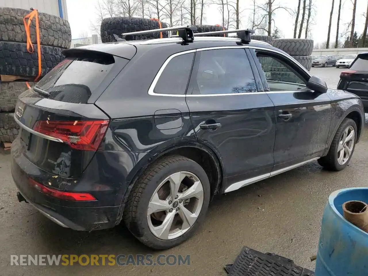 3 Photograph of a damaged car WA1BAAFY2M2005830 AUDI Q5 2021