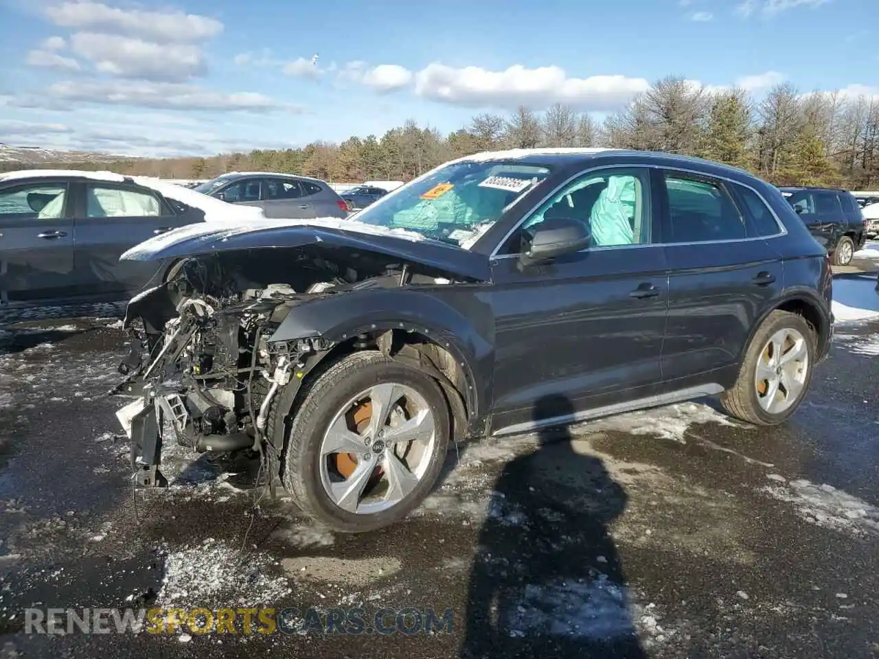 1 Photograph of a damaged car WA1BAAFY2M2104700 AUDI Q5 2021