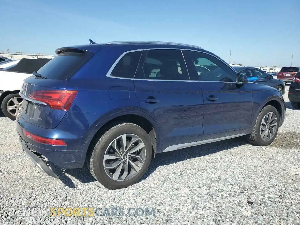 3 Photograph of a damaged car WA1BAAFY3M2058908 AUDI Q5 2021