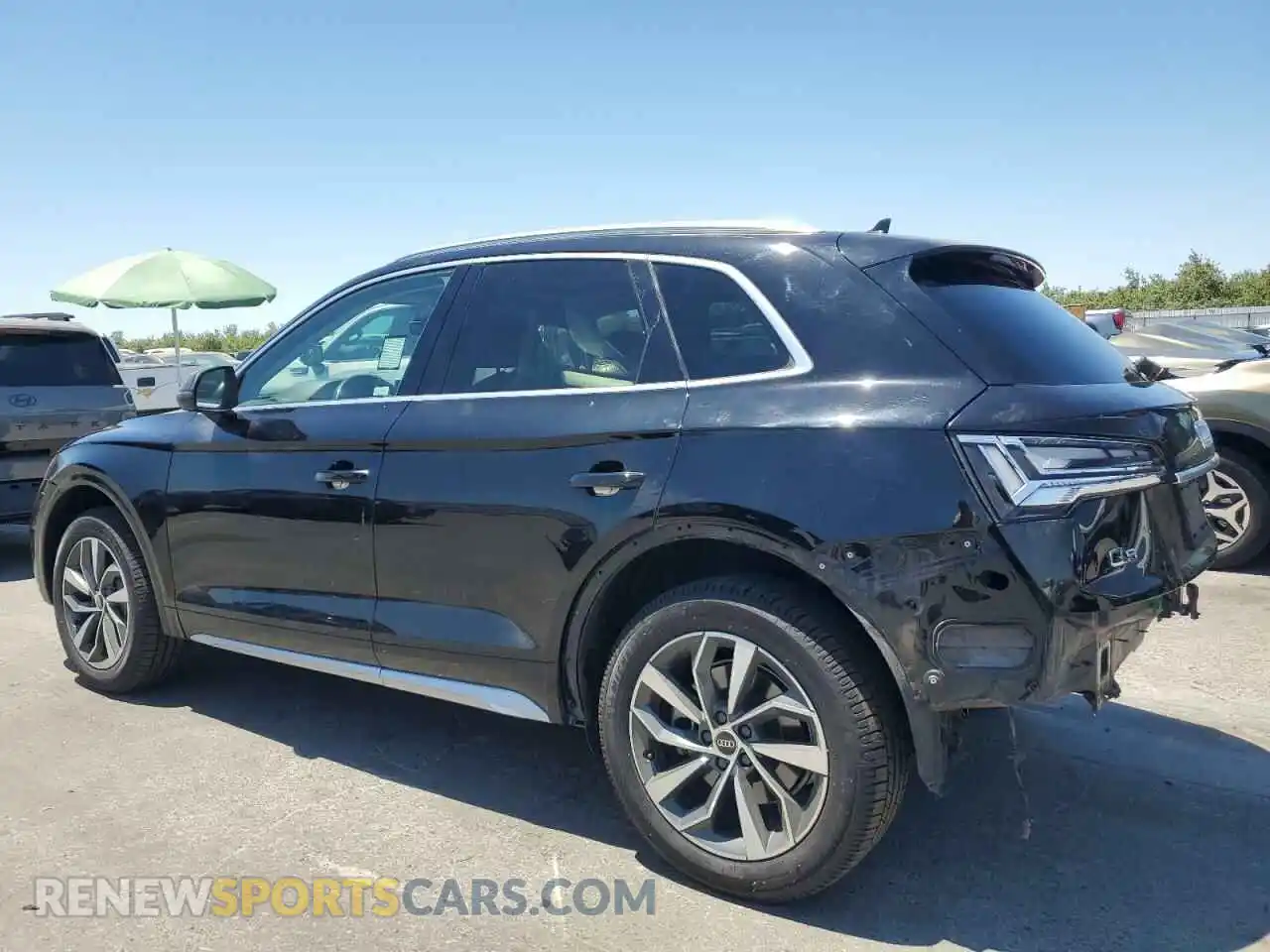 2 Фотография поврежденного автомобиля WA1BAAFY3M2104320 AUDI Q5 2021