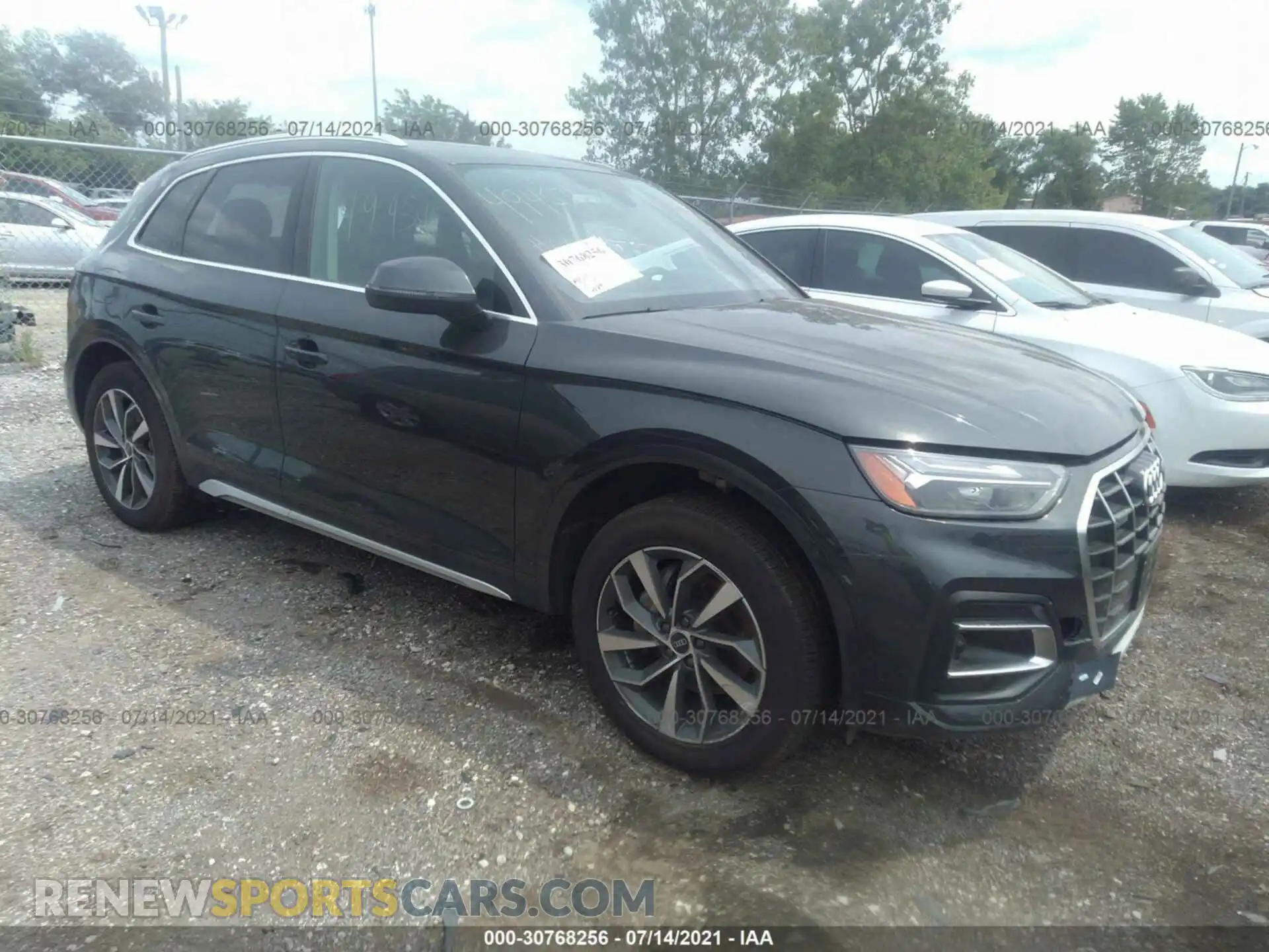 1 Photograph of a damaged car WA1BAAFY4M2006736 AUDI Q5 2021