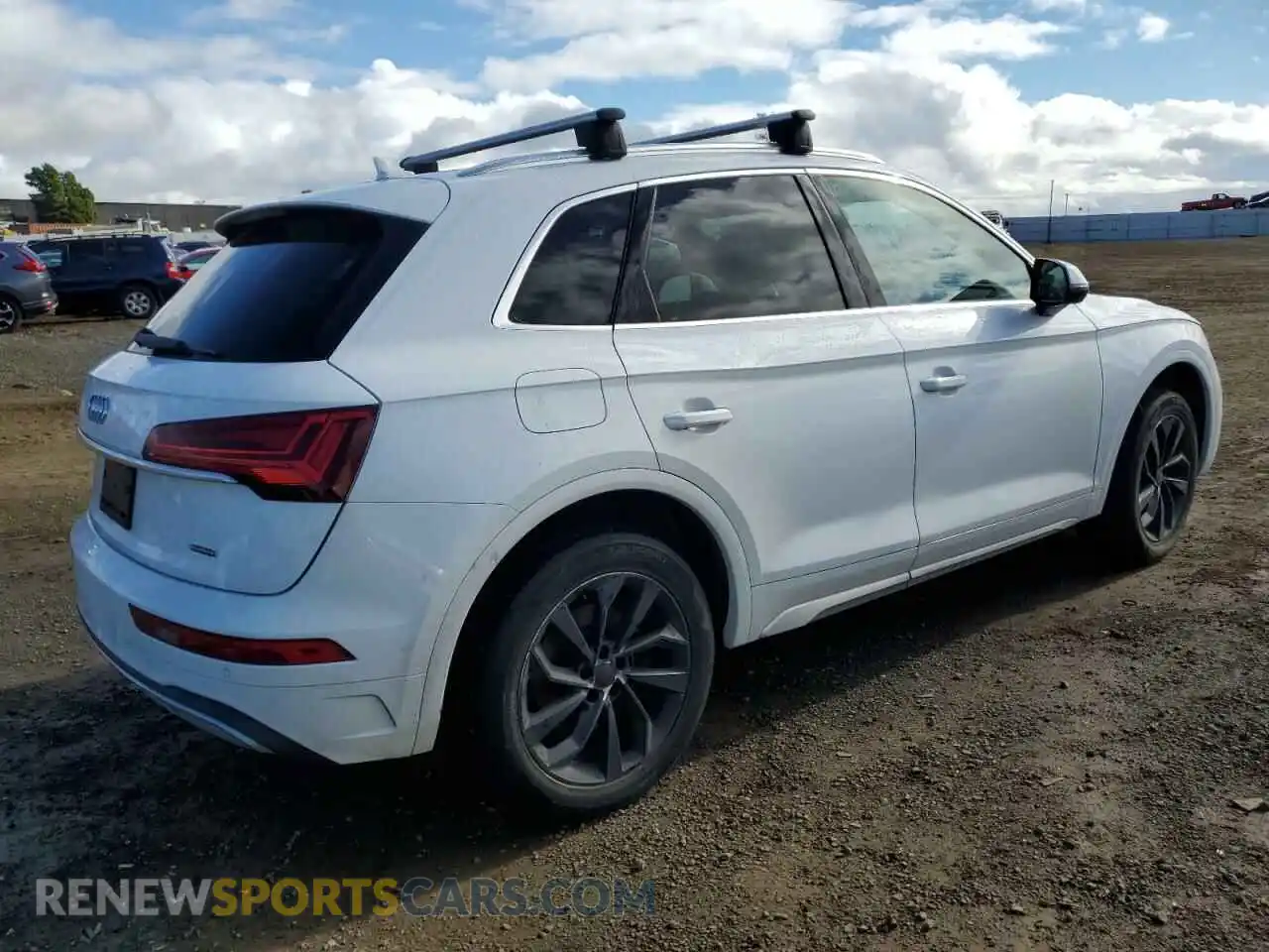 3 Photograph of a damaged car WA1BAAFY4M2021995 AUDI Q5 2021