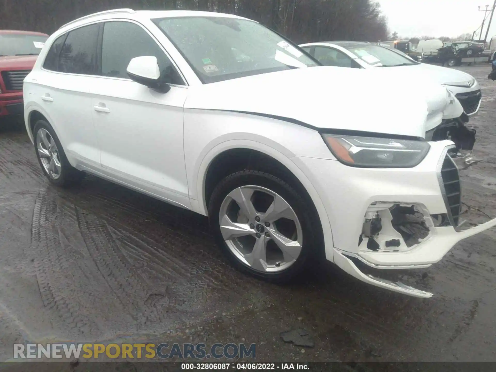 1 Photograph of a damaged car WA1BAAFY4M2077791 AUDI Q5 2021