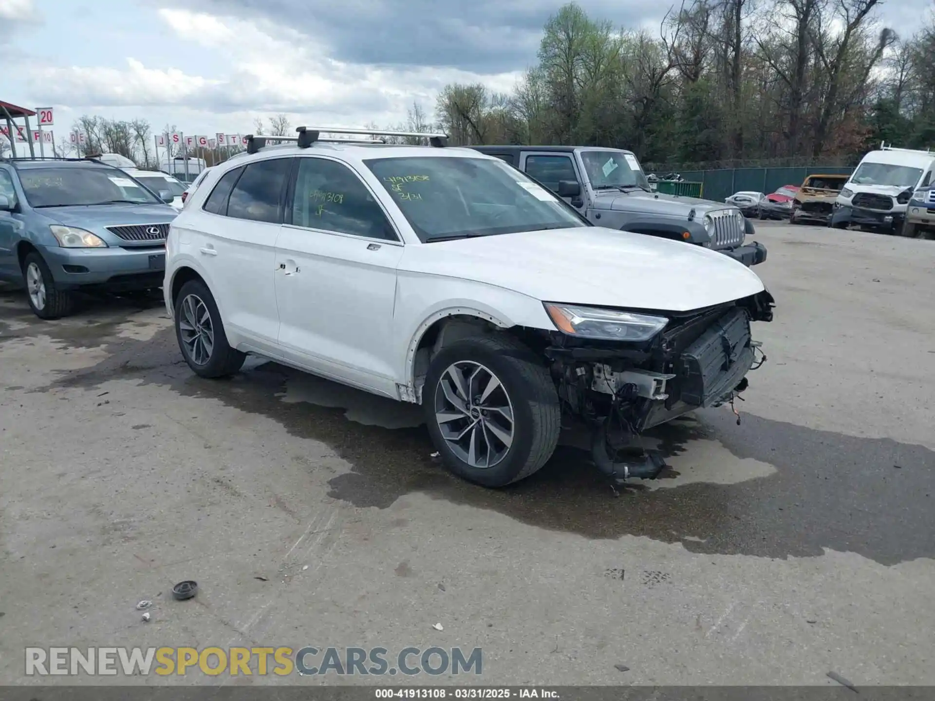 1 Photograph of a damaged car WA1BAAFY5M2018717 AUDI Q5 2021