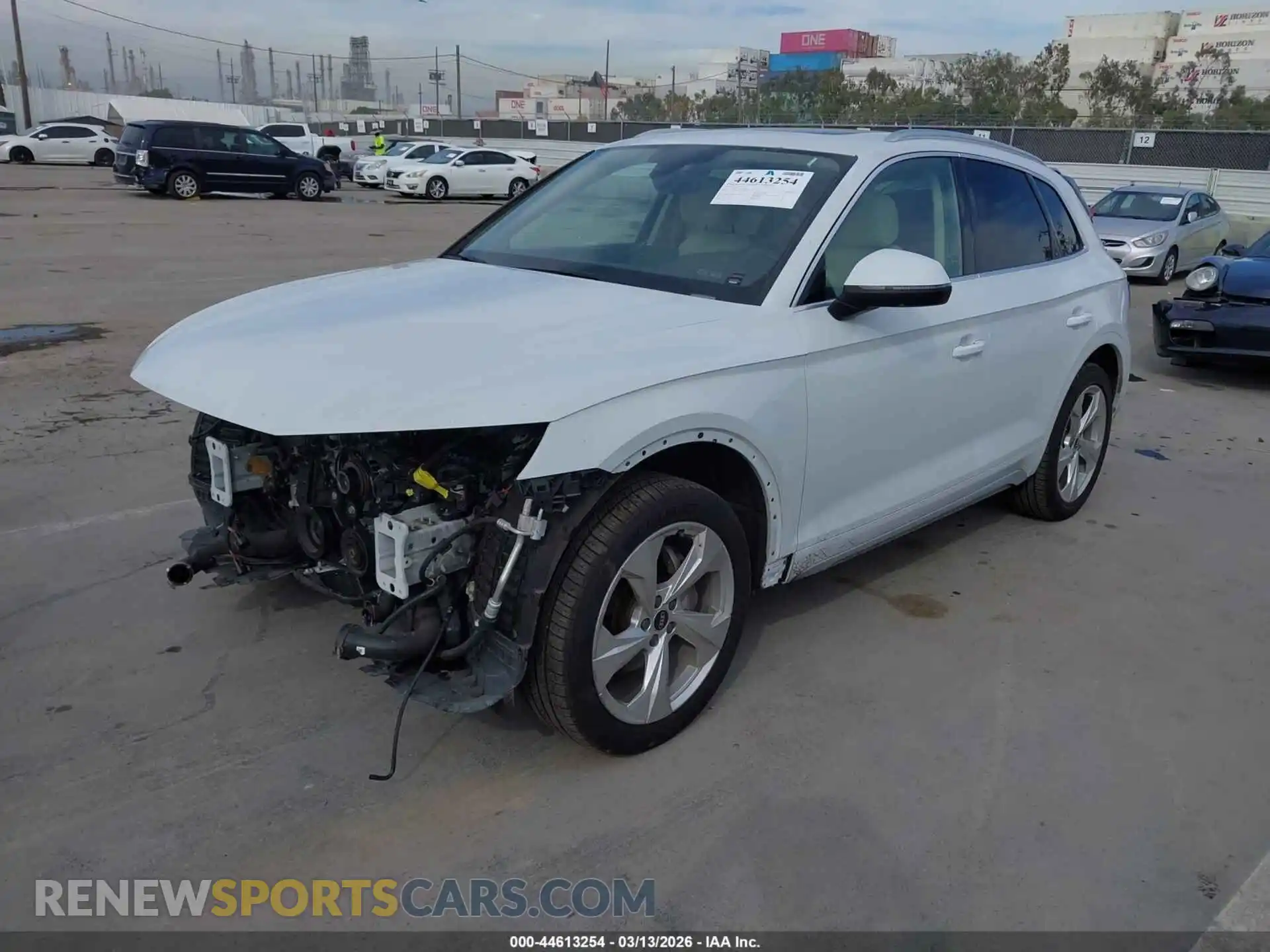 2 Photograph of a damaged car WA1BAAFY5M2020662 AUDI Q5 2021
