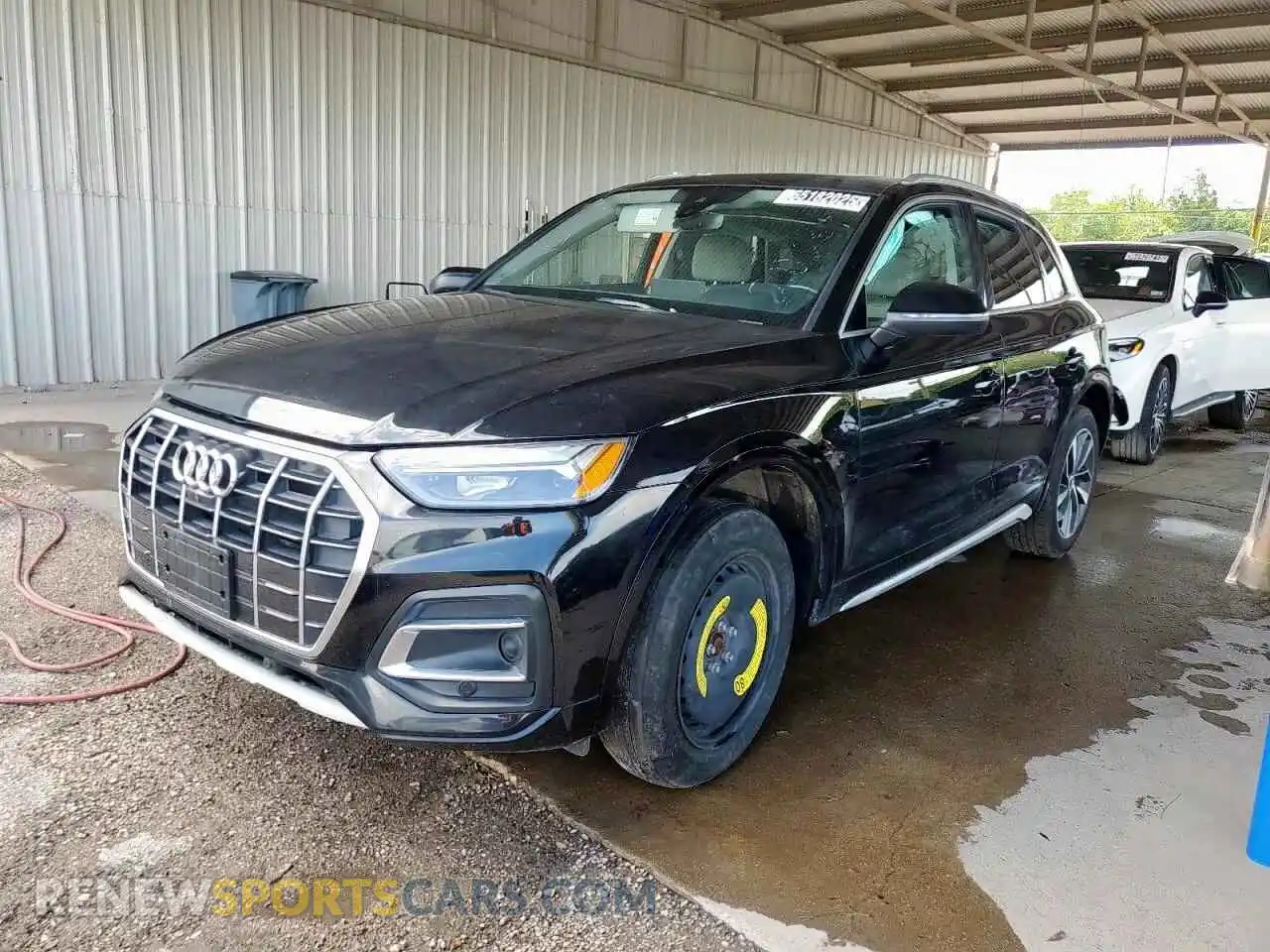 1 Photograph of a damaged car WA1BAAFY5M2021634 AUDI Q5 2021