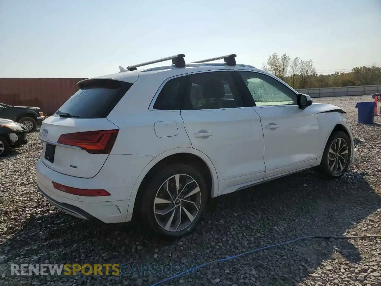 3 Photograph of a damaged car WA1BAAFY5M2022427 AUDI Q5 2021