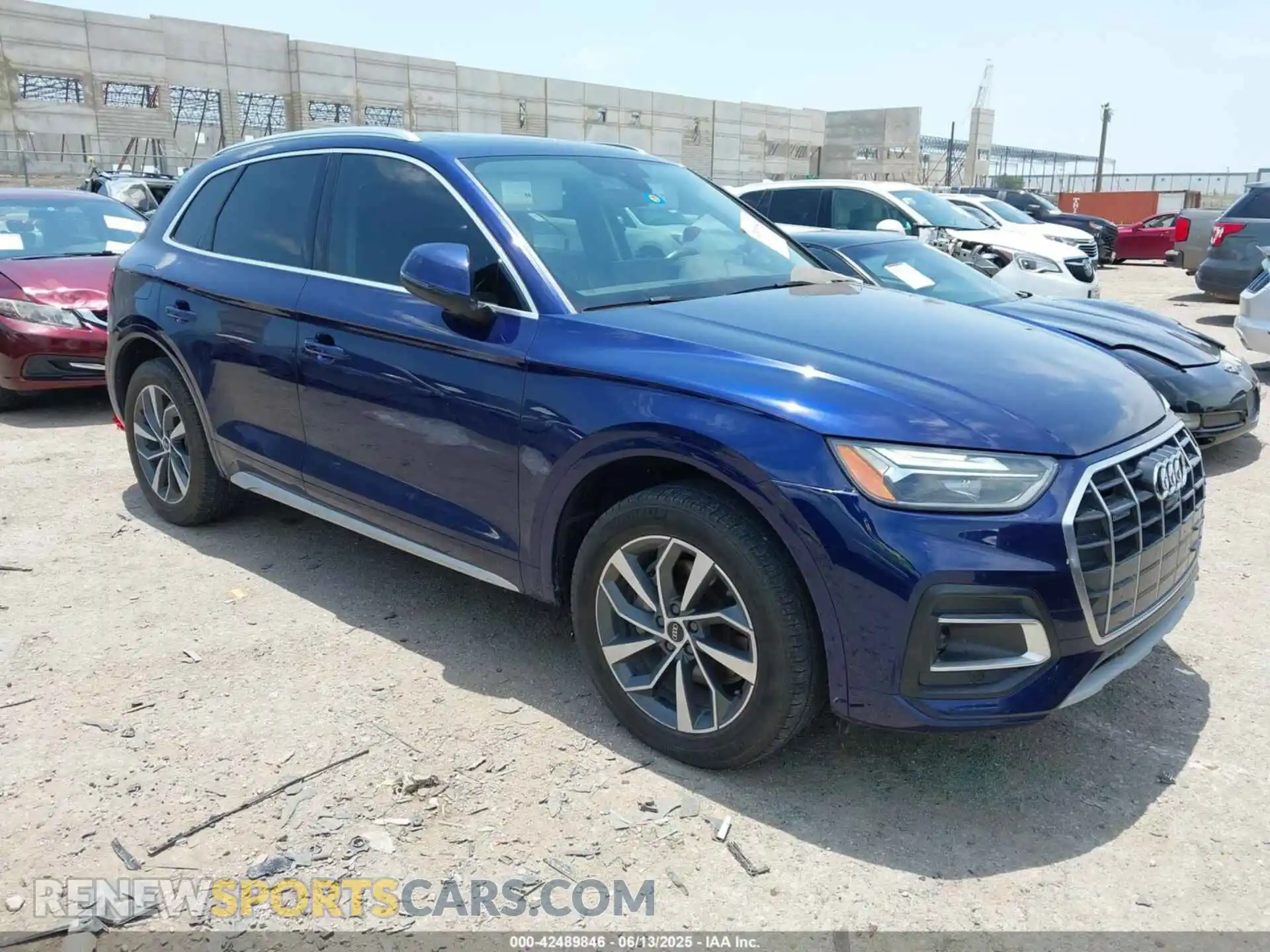 1 Photograph of a damaged car WA1BAAFY5M2060899 AUDI Q5 2021