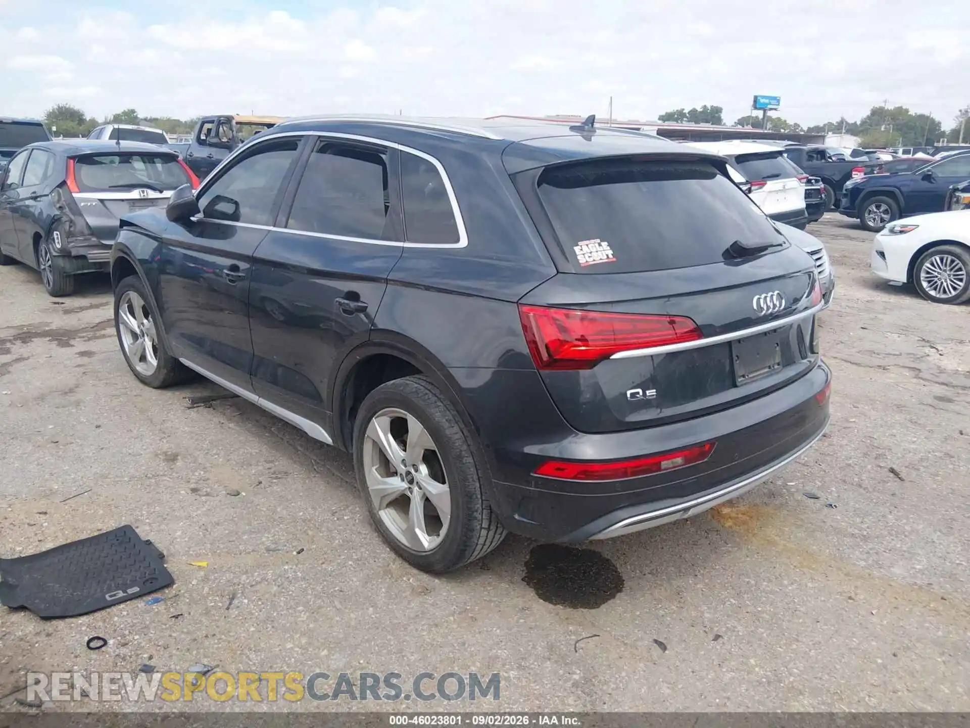 3 Photograph of a damaged car WA1BAAFY5M2065178 AUDI Q5 2021