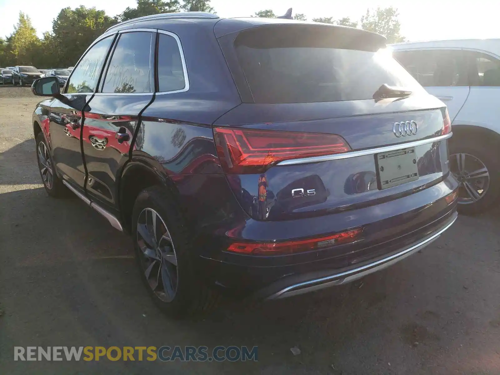 3 fotografías del automóvil dañado WA1BAAFY5M2085527 AUDI Q5 2021