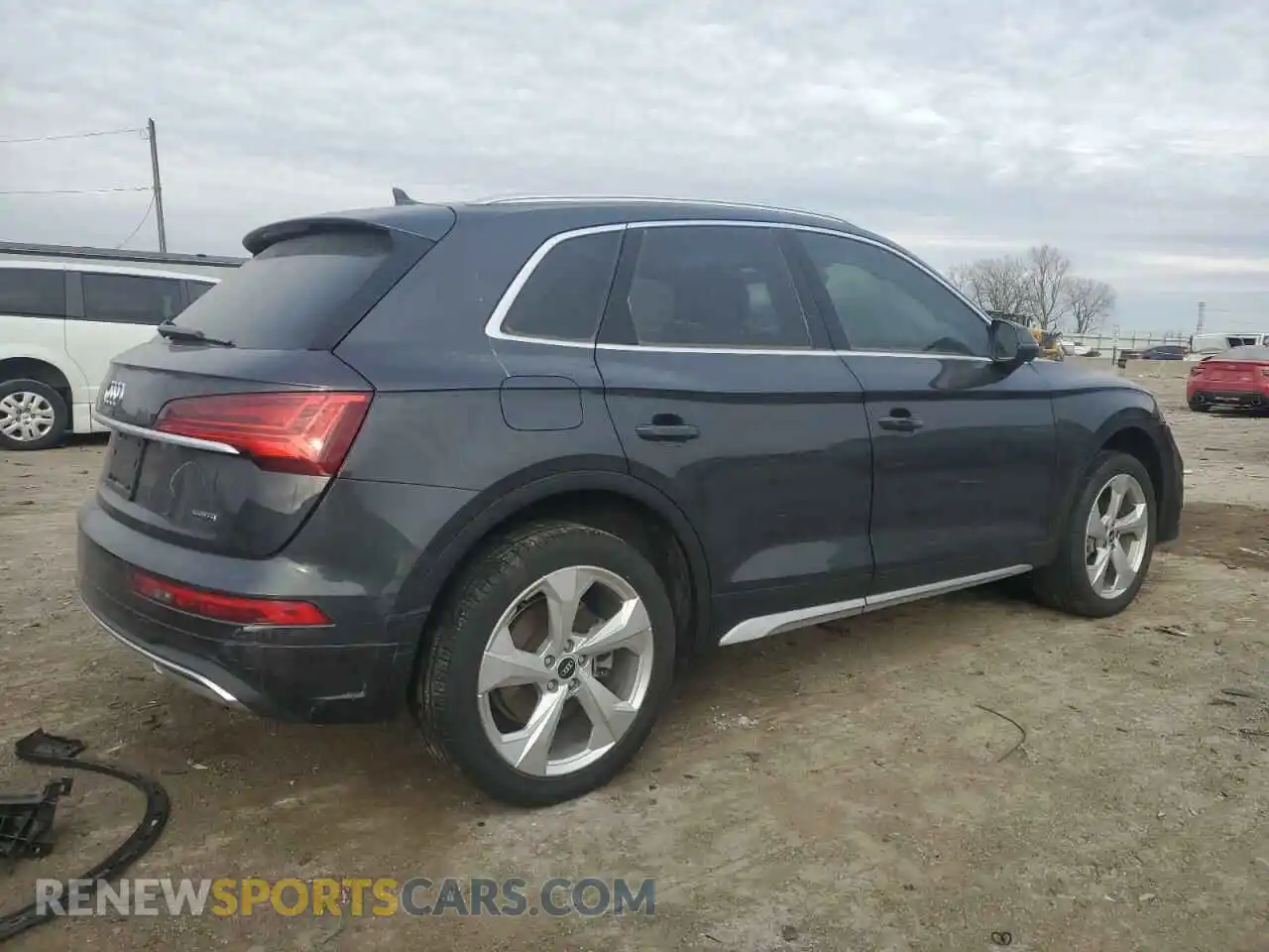 3 Photograph of a damaged car WA1BAAFY5M2097970 AUDI Q5 2021