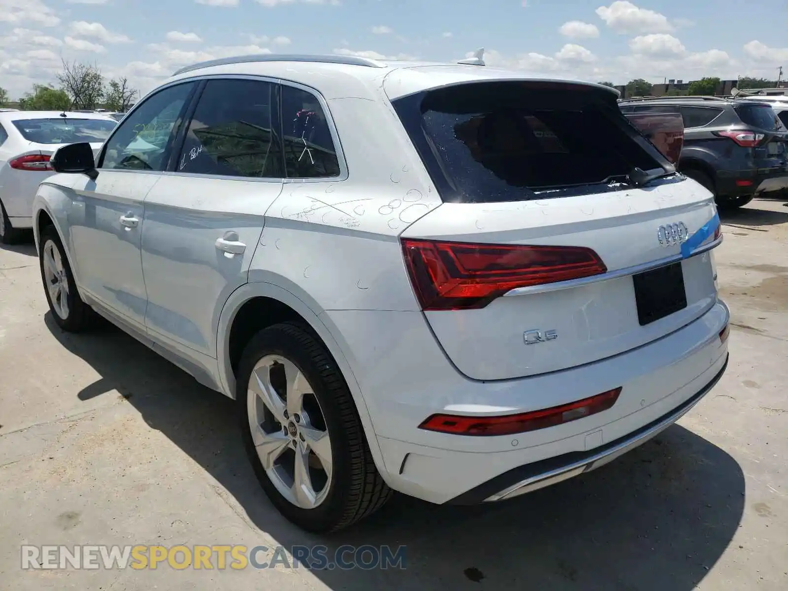3 fotografías del automóvil dañado WA1BAAFY6M2019987 AUDI Q5 2021