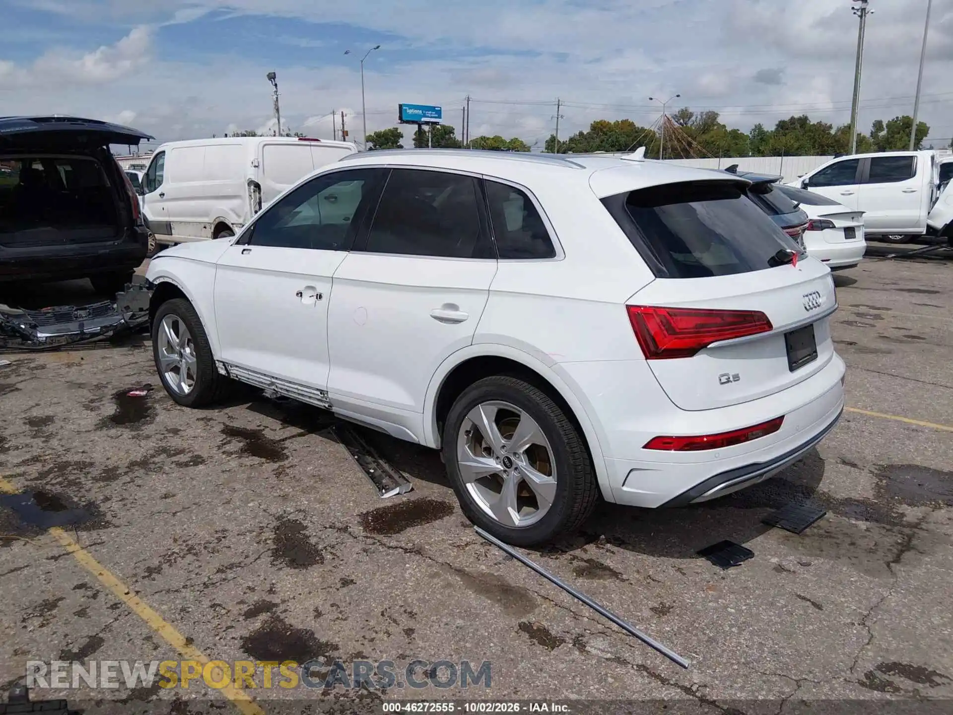 3 fotografías del automóvil dañado WA1BAAFY6M2063102 AUDI Q5 2021