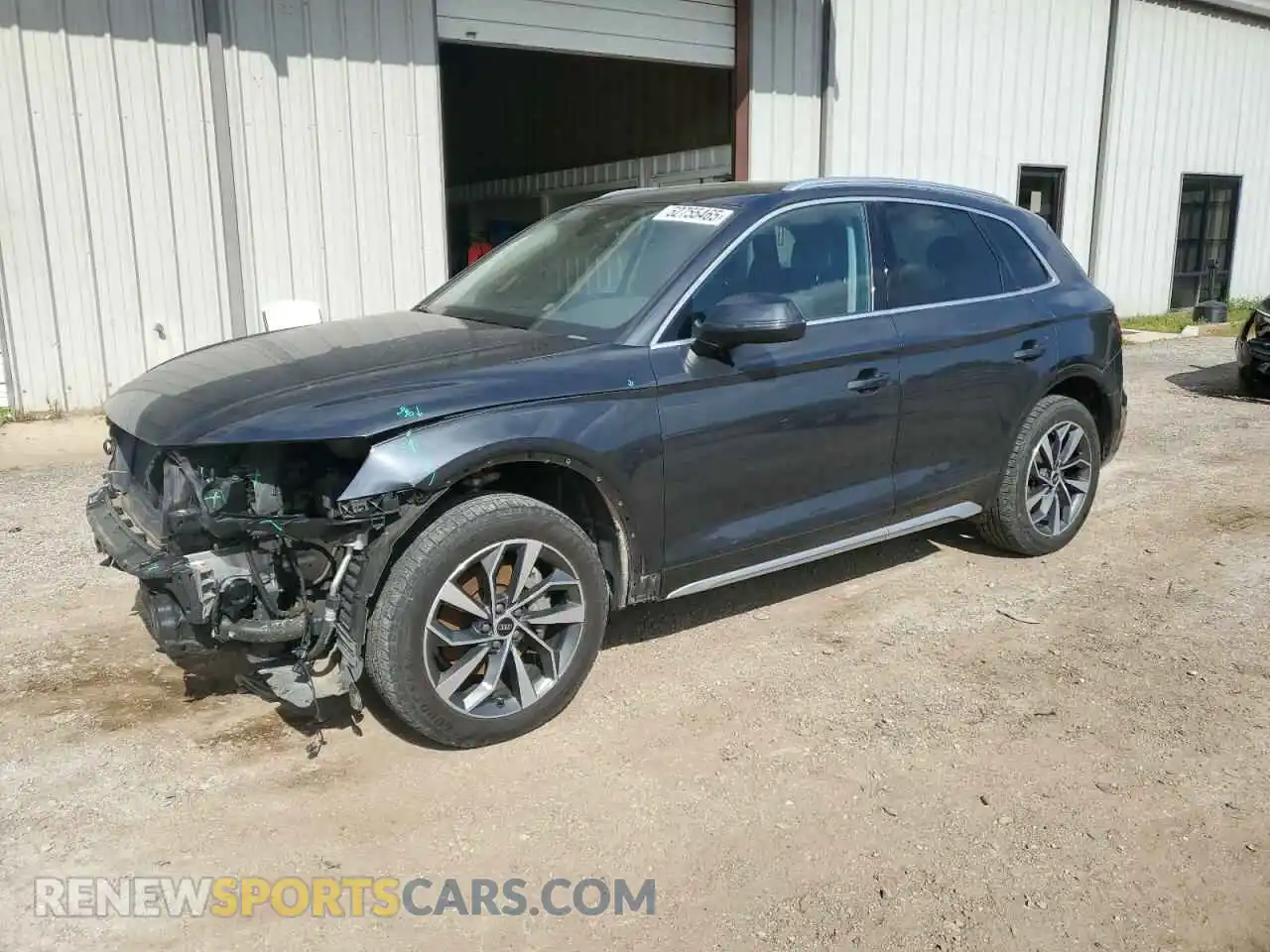1 Photograph of a damaged car WA1BAAFY6M2065805 AUDI Q5 2021