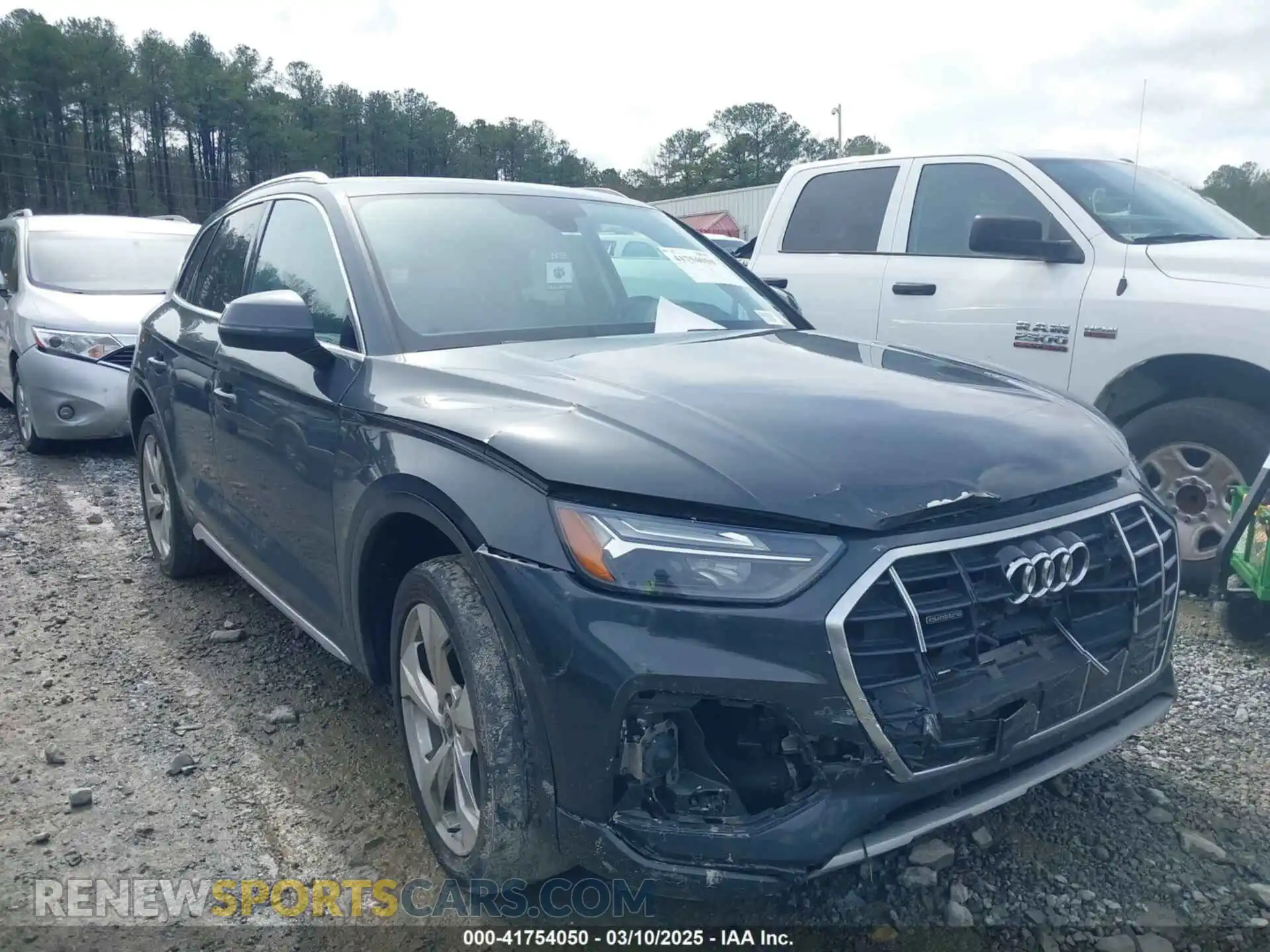 1 Photograph of a damaged car WA1BAAFY6M2092843 AUDI Q5 2021