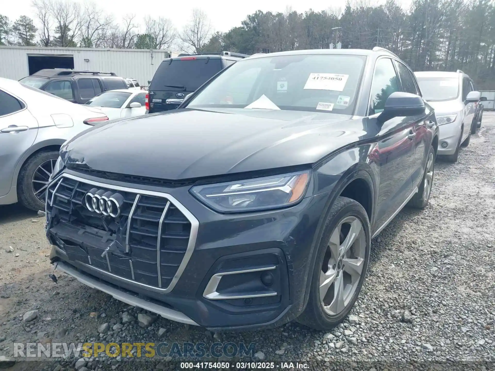 2 Photograph of a damaged car WA1BAAFY6M2092843 AUDI Q5 2021