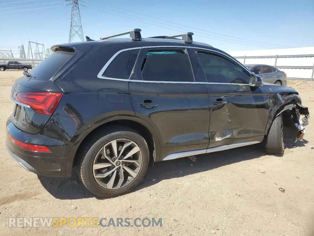 3 Photograph of a damaged car WA1BAAFY6M2110001 AUDI Q5 2021