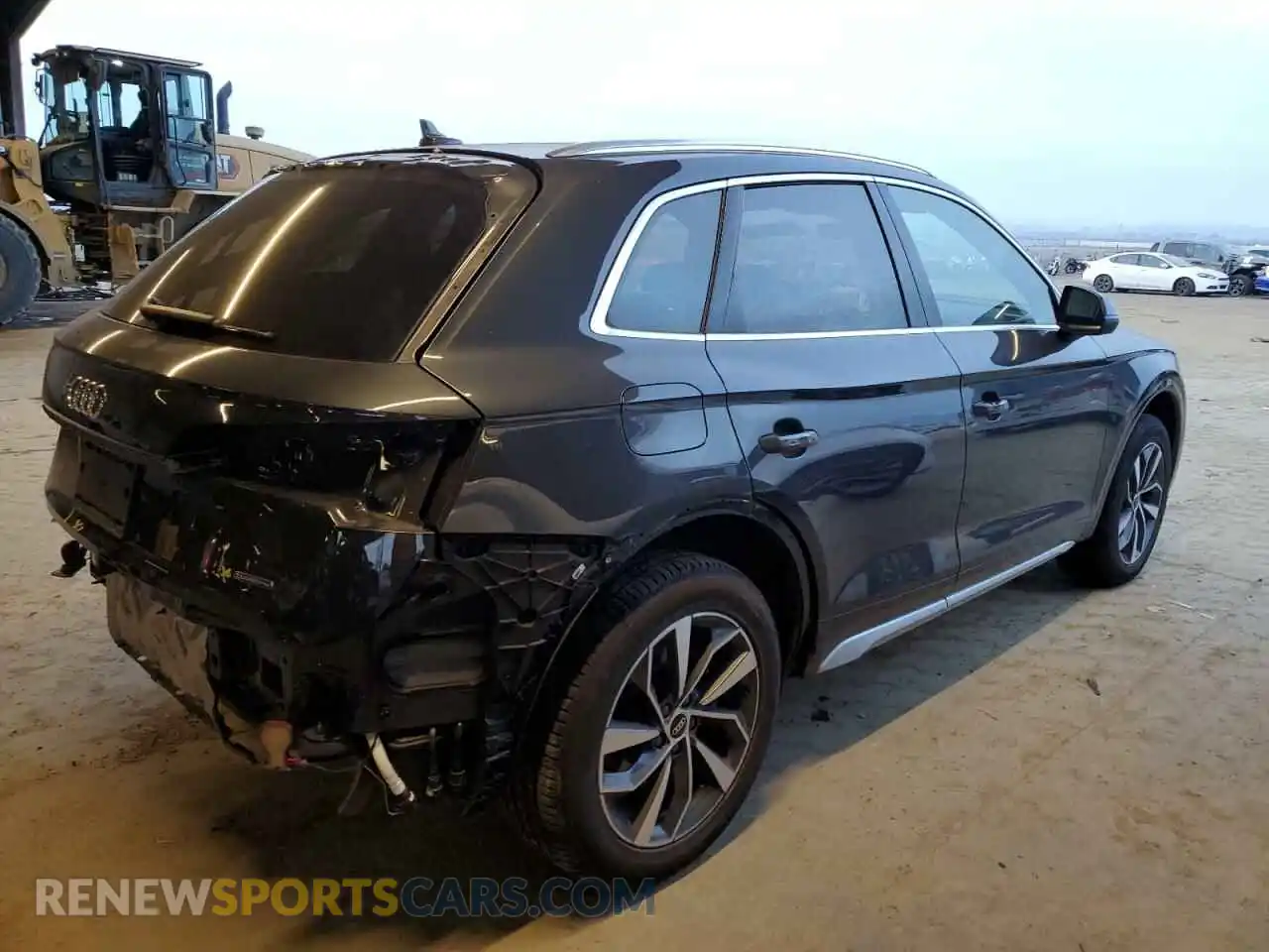 3 Photograph of a damaged car WA1BAAFY7M2050343 AUDI Q5 2021