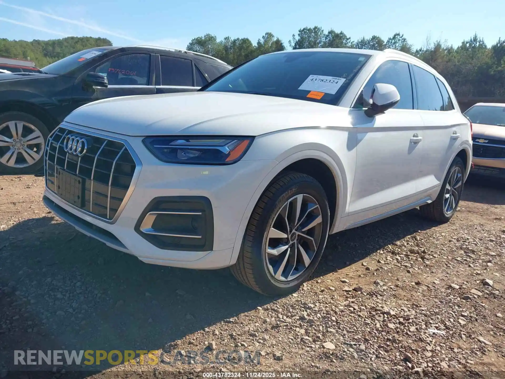 2 Photograph of a damaged car WA1BAAFY7M2060693 AUDI Q5 2021