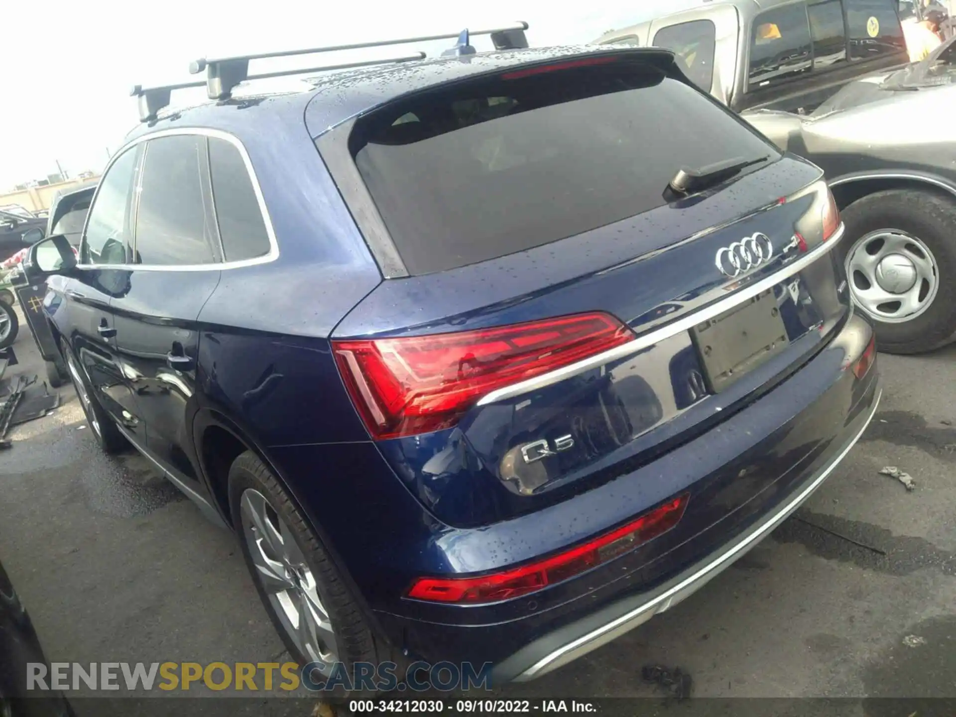 3 Photograph of a damaged car WA1BAAFY9M2004612 AUDI Q5 2021