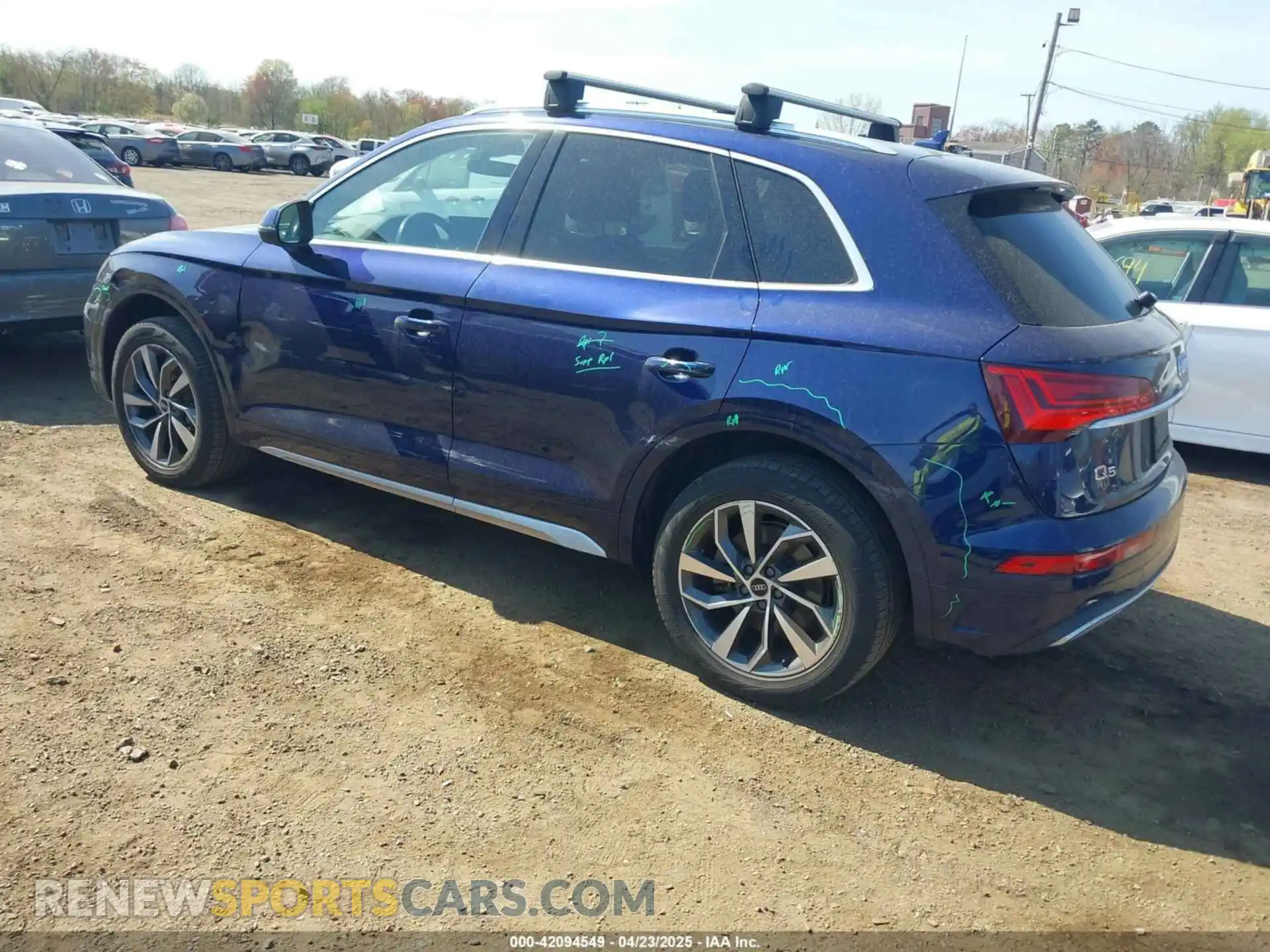 3 Photograph of a damaged car WA1BAAFY9M2025847 AUDI Q5 2021