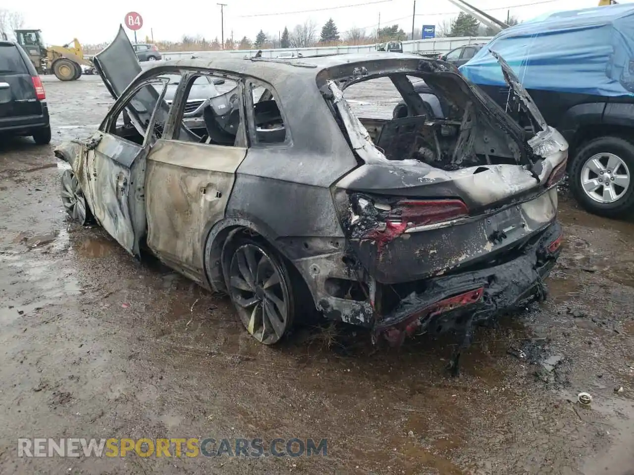 3 Photograph of a damaged car WA1BAAFY9M2066253 AUDI Q5 2021