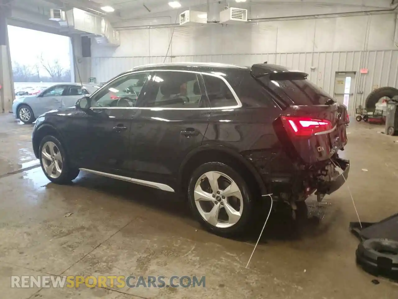 2 Photograph of a damaged car WA1BAAFY9M2070755 AUDI Q5 2021