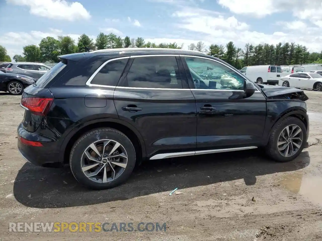 3 Photograph of a damaged car WA1BAAFY9M2110901 AUDI Q5 2021