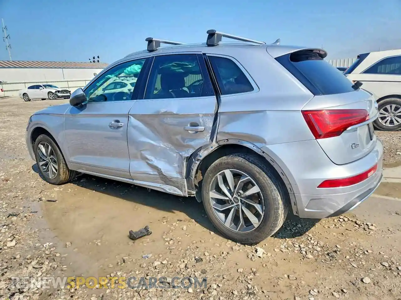 2 Фотография поврежденного автомобиля WA1BAAFY9M2113829 AUDI Q5 2021