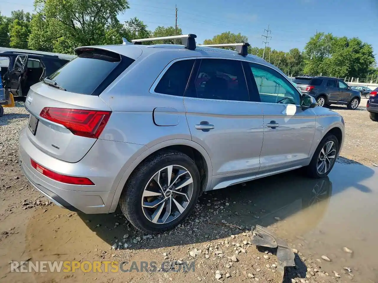 3 Фотография поврежденного автомобиля WA1BAAFY9M2113829 AUDI Q5 2021