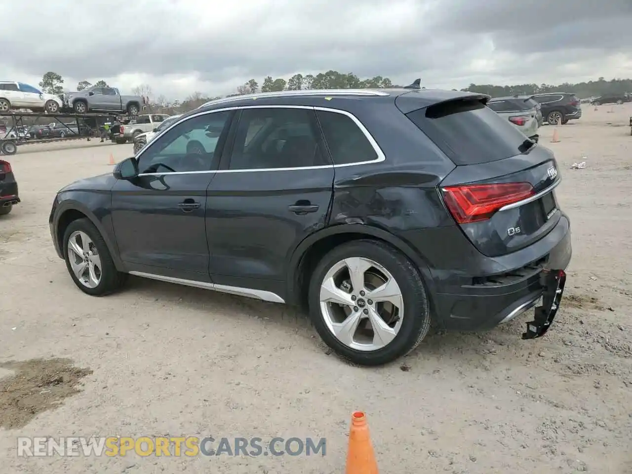 2 Photograph of a damaged car WA1BAAFY9M2132316 AUDI Q5 2021
