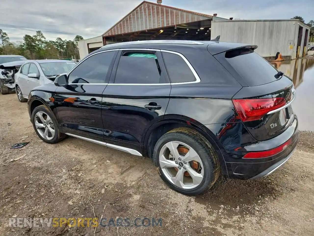 2 Photograph of a damaged car WA1BAAFYXM2006823 AUDI Q5 2021